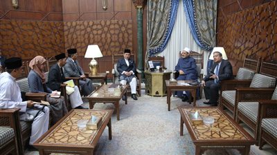 شيخ الأزهر يستقبل وزير الشئون الدينية بسلطنة بروناي