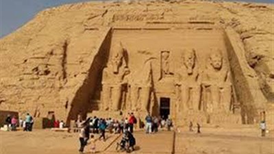 إلغاء مهرجانات احتفالات تعامد الشمس بأسوان حدادا على شهداء الواحات