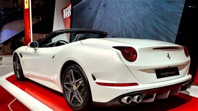 جمارك السيارة «فيراري كاليفورنيا » المستوردة من الإمارات