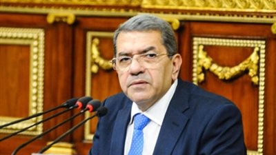 وزير المالية يكشف تفاصيل علاوات الموظفين وزيادة المعاشات