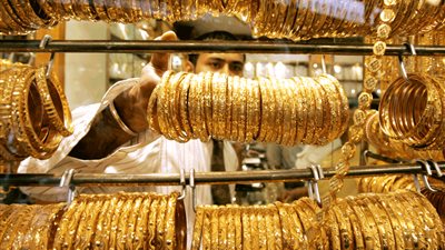انخفاض أسعار الذهب.. و«عيار ٢١» يسجل ٦٣٠ جنيها