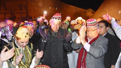 وصول وزيري الآثار والثقافة لحضور «تعامد الشمس» في أبو سمبل