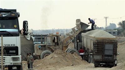 الجيش يواصل هدم الأنفاق برفح