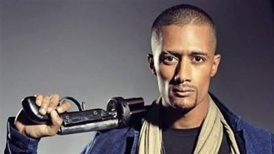 محمد رمضان من الجيش: «الموت واقفًا أفضل من العيش تحت الأقدام»