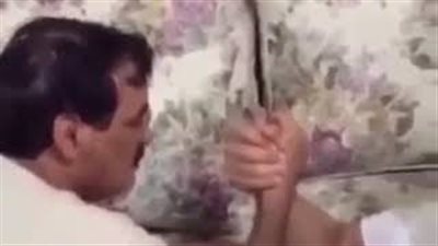بالفيديو.. رد فعل خليجي خسر أمام ابنه في لعبة «الرست»