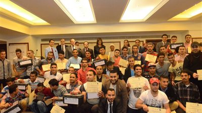 بالصور.. وزيرة الهجرة تشهد تخرج الدفعة الثانية من برنامج تأهيل الشباب