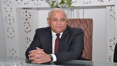 محافظ بورسعيد يهنئ نادي المصري بالتأهل للدور 32 بالكونفدرالية