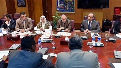 رئيس هيئة الاستثمار يستقبل سفير الصومال لبحث سبل التعاون