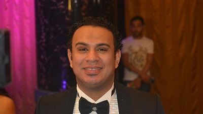 محمود الليثي لـ«شيرين»: عمرو دياب أستاذ من قبل ما تتولدي