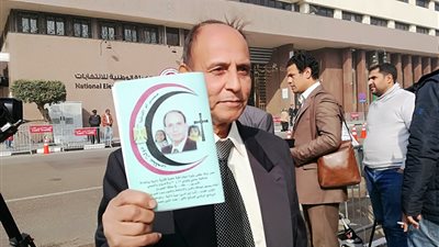 طبيب أسنان يعلن الترشح للرئاسة أمام «الوطنية للانتخابات» (فيديو)