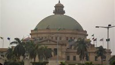 قائد قوات الدفاع الشعبي يتفقد قبة جامعة القاهرة