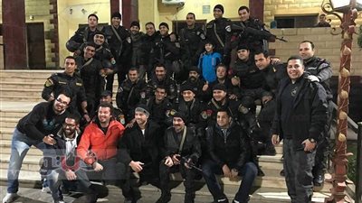 صور جديدة لـ«أحمد عز» بالملابس الميري في «الخلية»