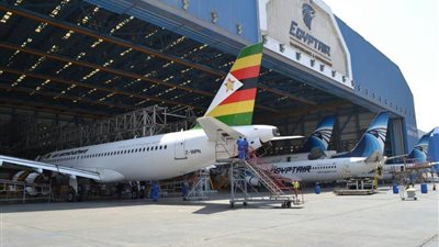 «مصر للطيران» بوابة الإنجازات.. وصول الطائرة الرابعة الجديدة.. تحقيق فائض 100 مليون في الأسواق الحرة.. والصيانة تتعاقد مع شركات طيران أفريقية وآسيوية