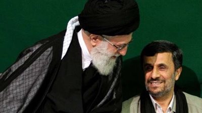 المرشد والرئيس.. قصة الغرام والانتقام بين خامنئي ونجاد