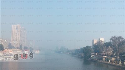 بالصور.. شبورة مائية وسحب كثيفة تغطي سماء القاهرة والجيزة