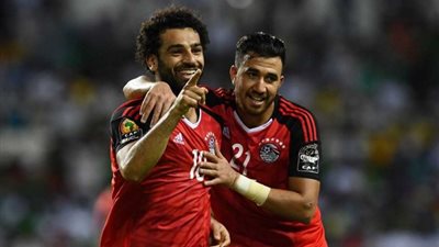 تريزيجيه وصلاح على رأس المحترفين في قائمة مباراة أوغندا