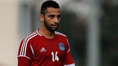 حمدي زكي وحسام حسن يدعمان سموحة أمام النصر