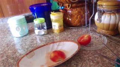 ماسك طبيعي يعيد جمال بشرتك في رمضان (فيديو)