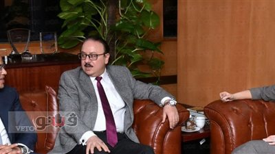 «الاستثمار» و«الاتصالات» تبحثان سبل التعاون بين الوزارتين