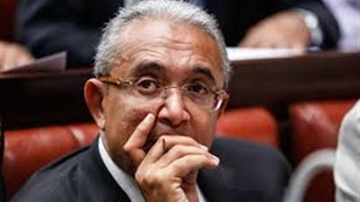 ياسر عمر: طالبنا إحالة 44 هيئة للنيابة الإدارية لتصحيح مسار الاقتصاد