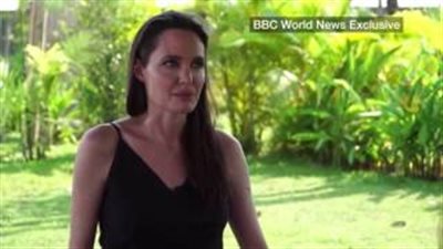 بالفيديو والصور.. أنجلينا جولي تتحدث بشأن انفصالها عن براد لأول مرة