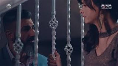 ياسر جلال يطلب الزواج من نور بالحلقة الـ19 بـ«رحيم» (فيديو)