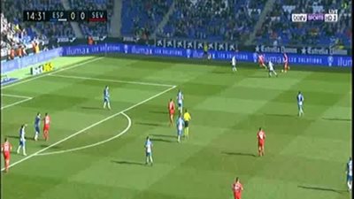 «إشبيلية» يفوز بثلاثية نظيفة في شباك إسبانيول (فيديو)