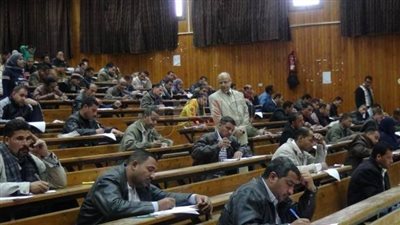 10 آلاف دارس يؤدون امتحانات التعليم المفتوح بجامعة المنيا