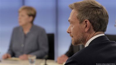 المعارضة تشدد ضغوطها على المستشارة ميركل بشأن فضيحة اللجوء