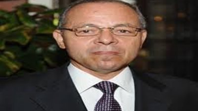 قنديل: تشغيل مصانع سامسونج ببنى سويف منتصف أبريل