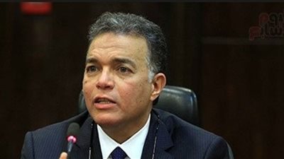 وزير النقل ينفي زيادة تذكرة المترو لـ 4 جنيهات