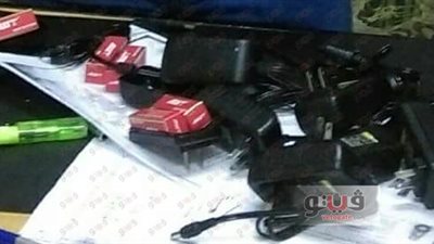 بالصور.. ضبط محاولة تهريب كمية من البطاريات داخل طرد بمطار القاهرة