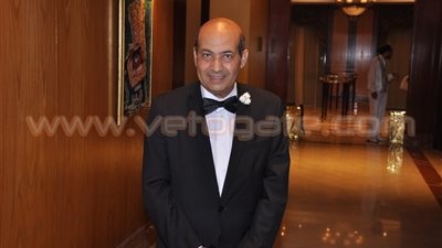 الصور الأولى لزفاف الناقد الفني طارق الشناوي والإعلامية سوزان حرفي