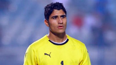 تجميد علي لطفي بسبب مفاوضات الأهلي