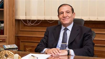 حازم حسني: سامي عنان لا يملك قرار الانسحاب من الانتخابات الرئاسية