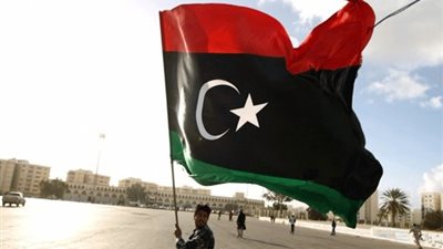 اشتباكات بين متشددين وحراس قرب ميناء البريقة النفطي في ليبيا