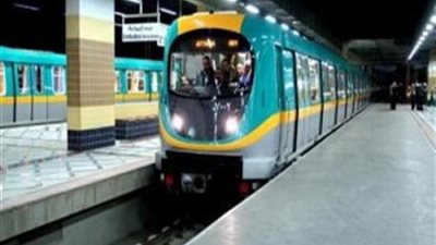 سائقو المترو يهددون بمقاضاة وزير النقل بسبب تصريح الـ11 ألف جنيه