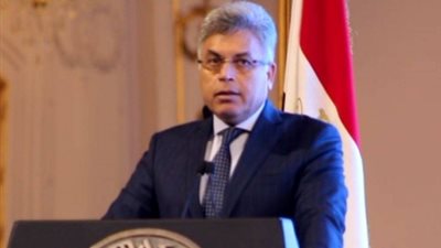 الرقابة الإدارية تضبط منتحل صفة مسئول برئاسة الجمهورية