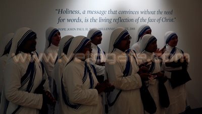 بالصور.. الكنيسة الكاثوليكية تستعد لتقديس «الأم تيريزا»