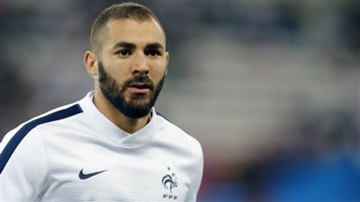 «كريم بنزيمة» الفرنسي التائه في ريـال مدريد (بروفايل)