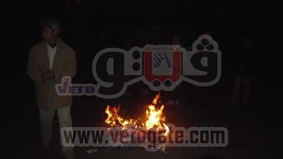 بالصور والفيديو.. استمرار الكر والفر بين المتظاهرين والشرطة بميدان الثورة بالمنصورة