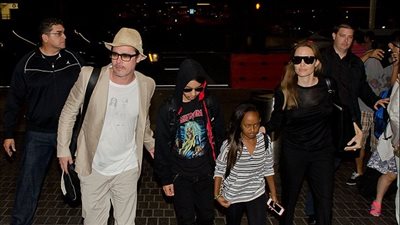 أنجلينا جولي وبراد بيت يتواصلان مجددا بعد 6 أشهر من الطلاق