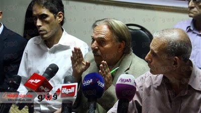 بالفيديو والصور..