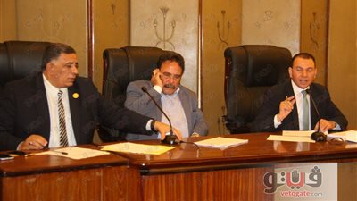 «وهب الله»: تمرير مصالح رجال الأعمال بقانون العمل لن يتكرر