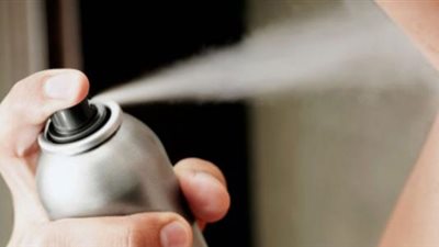 طريقة إعداد مزيل عرق الليمون بإكليل الجبل