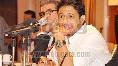 حماقى يبدأ فى تسجيل ألبومه الجديد