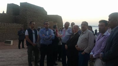 بالصور.. وزير الآثار يشهد ظاهرة تعامد الشمس على معبد أبو سمبل