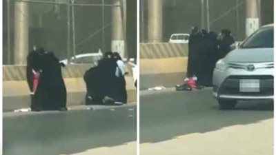مصارعة حرة بين مجموعة من النساء وسط طريق عام بالرياض (فيديو)