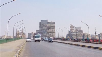 غلق كوبري عباس جزئيا لإصلاح الفاصل المعدني