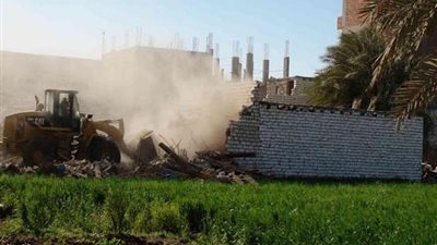 إزالة 51 حالة تعدٍ على الأراضي الزراعية وأملاك الدولة بالشرقية